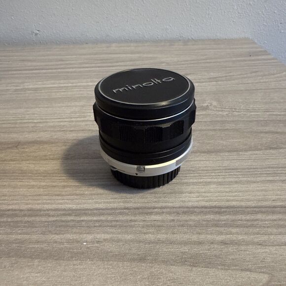 Minolta MC W.Rokkor-SG 28mm f/3.5 Wide Angle Lens Japan Vintage Manual Focus - Picture 4 of 8